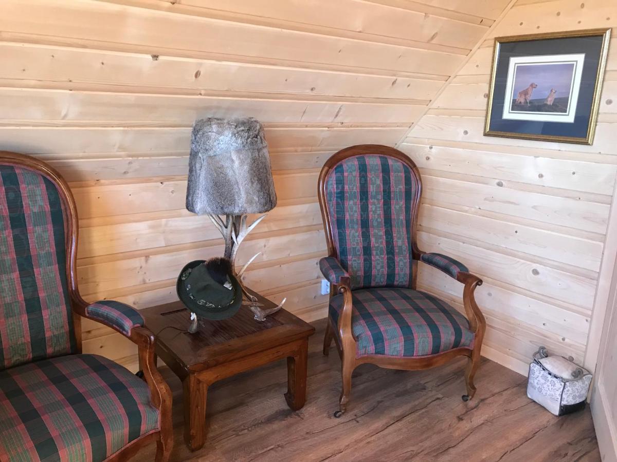 Dartmoor Cottage Steninge Экстерьер фото